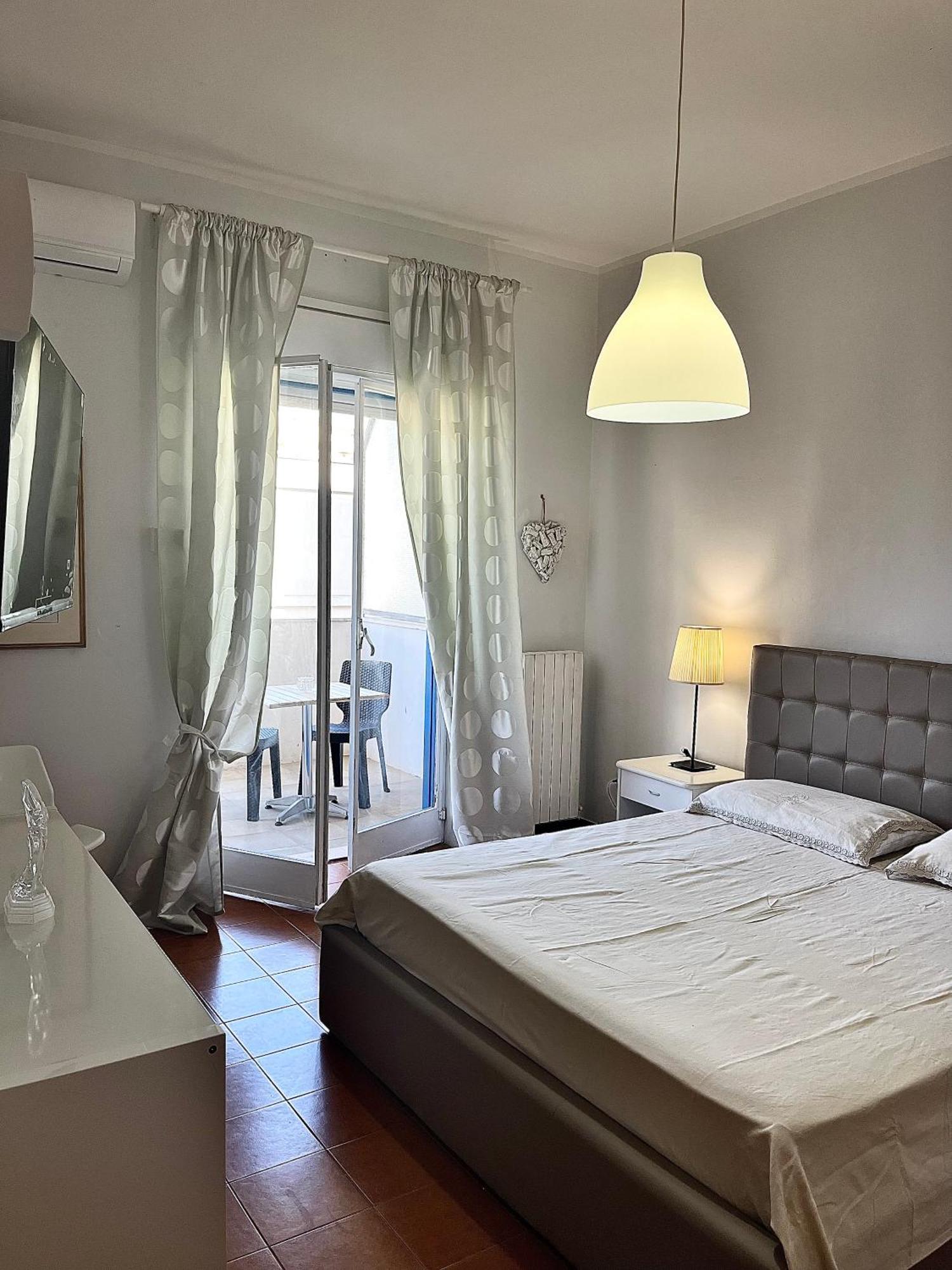 Puglia Low-Cost, Holiday Home Brindisi Buitenkant foto